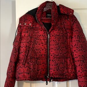 EUC Zara Red and Black Snake Print Jacket SZ Medium
